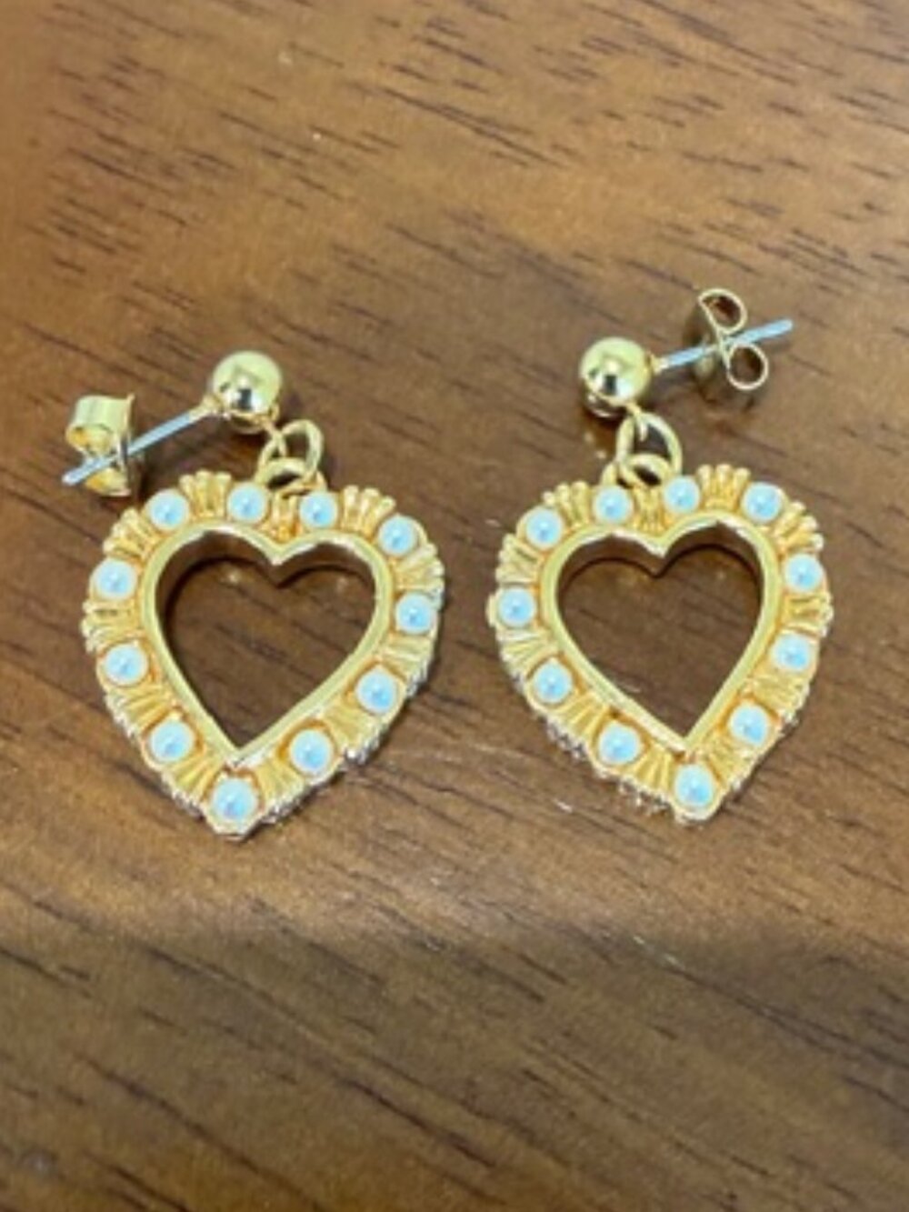 Avon Vintage Gold Tone Pearl Heart-Shape Pierced Drop Earrings